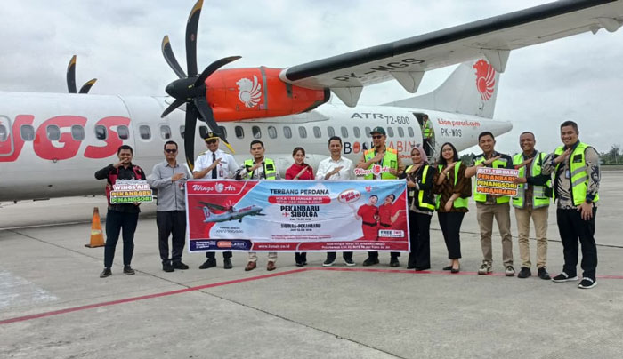 Peresmian rute baru Pekanbaru-Sibolga Wings Air