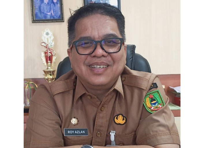 Kepala Disdukcapil Rohil Roy Azlan AP MSi.