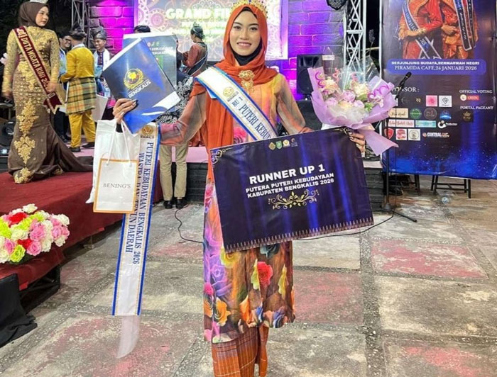 Peserta Puteri Kebudayaan Kabupaten Bengkalis 2026 Anisa Humairo meraih Runner Up I yang digelar di satu cafe di Kota Duri, Ahad (25/1/2026) malam.