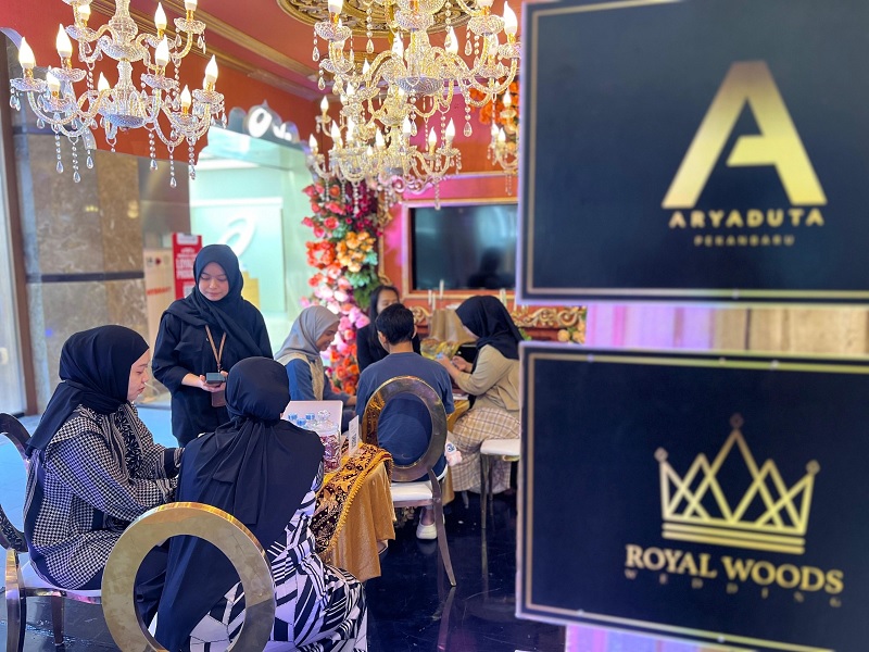 Aryaduta Hotel Pekanbaru ikut memperkenalkan paket wedding dalam wedding Expo yang diselenggarakan di Mal SKA akhir pekan lalu.
