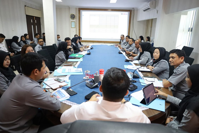 Rapat pelaksanaan program kegiatan dan anggaran Kanwil Kemenkum Riau tahun 2026, Rabu (4/2/2026).