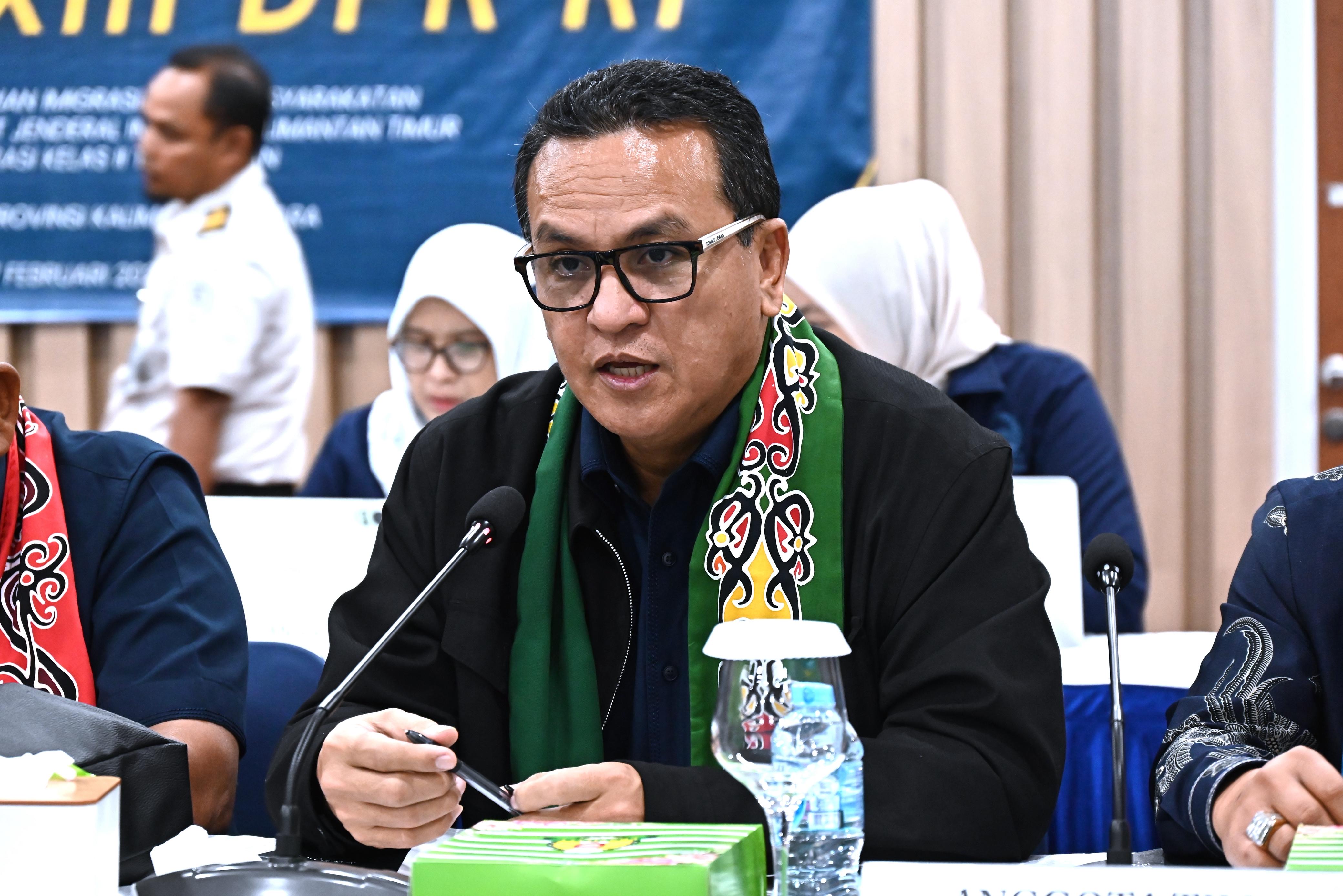KET foto: Anggota Komisi XIII DPR RI, Umbu Kabunang Rudi Yanto Hunga, dalam rapat kerja Komisi XIII DPR RI bersama Kantor Wilayah Imigrasi Kalimantan Utara , Tarakan.