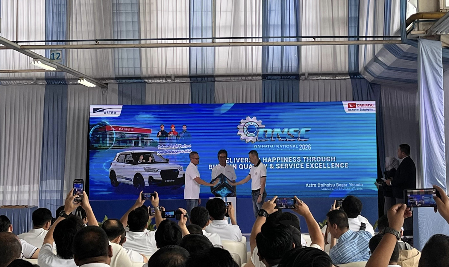 Pembukaan acara Daihatsu National Skill Contest (DNSC) 2026 di  Astra Daihatsu Bogor Yasmin, Jawa Barat, Ahad (8/2/2026).