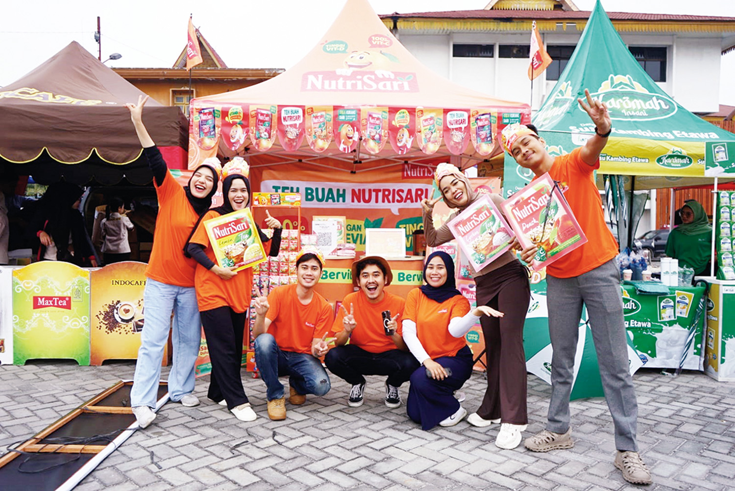 Nutrifood melalui produk unggulannya Nutrisari hadir mendukung Riau Pos Fun Bike 2026 di Pekanbaru, Ahad (8/2/2026).