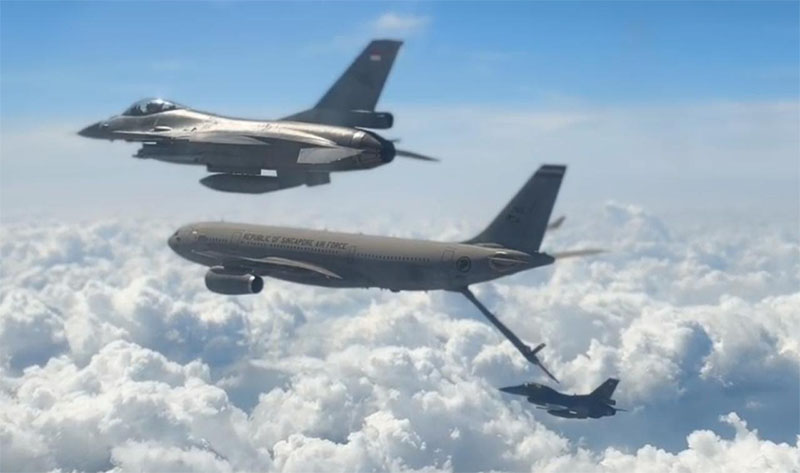 TNI Angkatan Udara bersama Republic of Singapore Air Force (RSAF) Latihan Bersama Bilateral Fighter Interaction (BFI) 14/26.