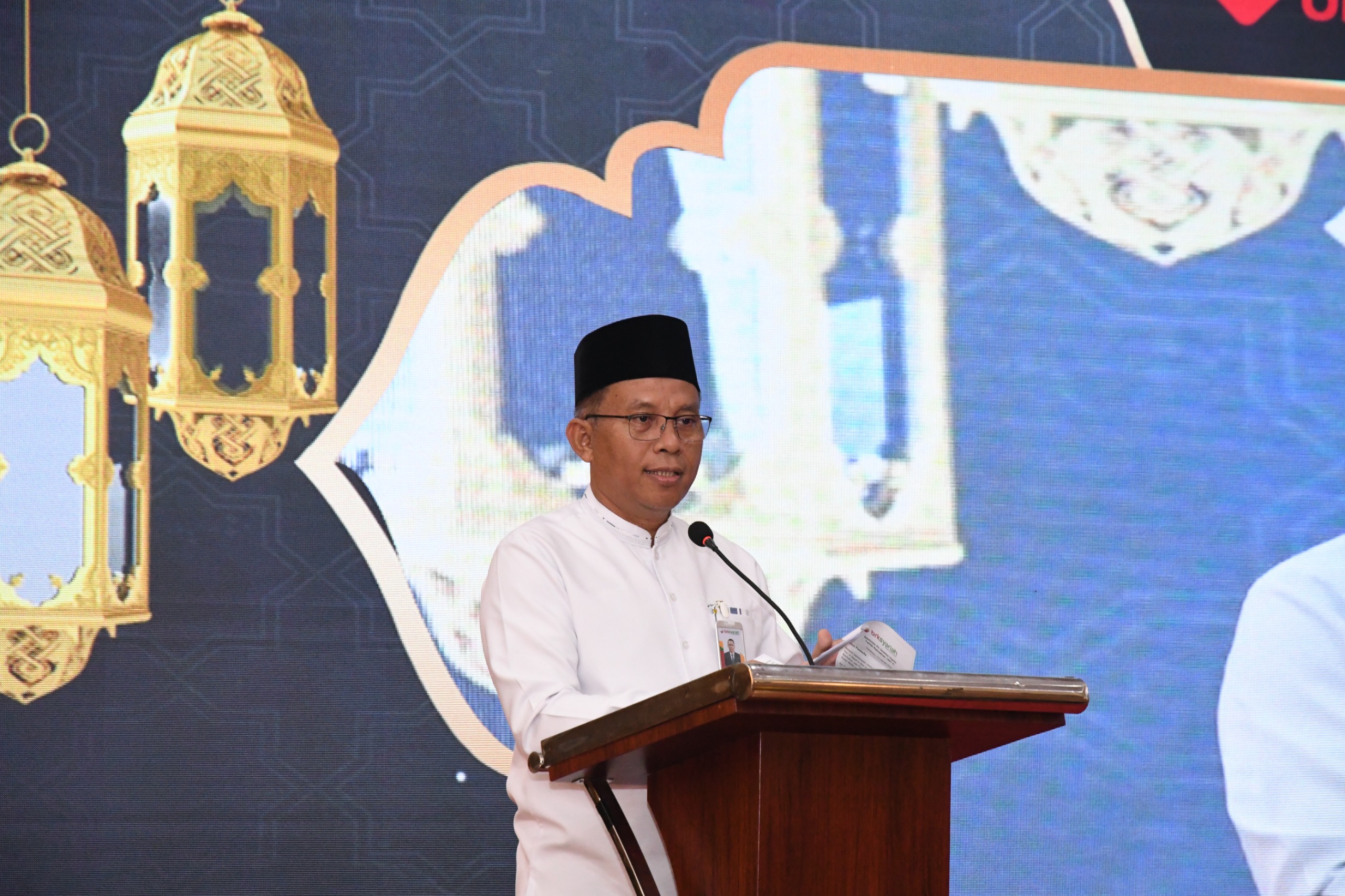 Pelaksana Tugas Direktur Utama BRK Syariah Helwin Yunus