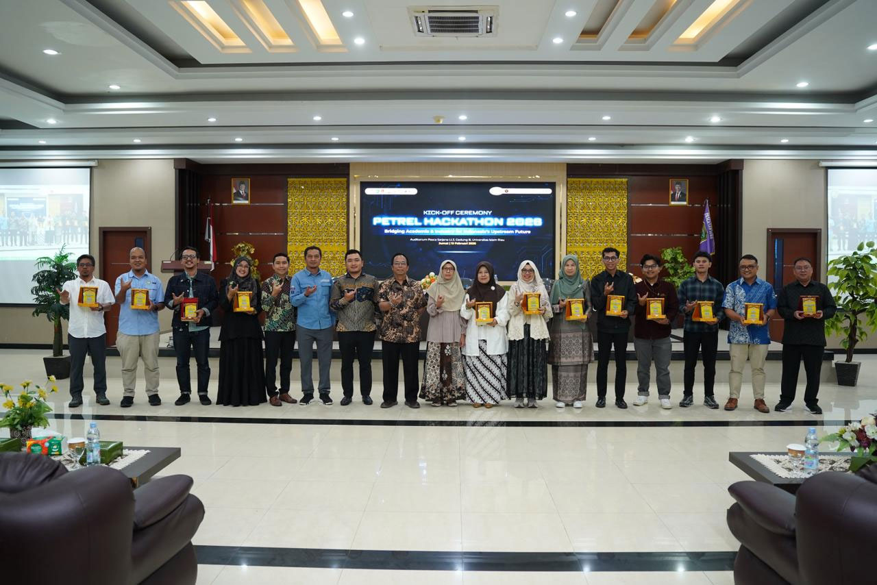 IAGI Pengda Riau, IATMI Komda Riau, dan SLB Indonesia berkolaborasi menggelar Kick-Off Ceremony Petrel Hackathon 2026 di Universitas Islam Riau (UIR), Jumat (13/2/2026).