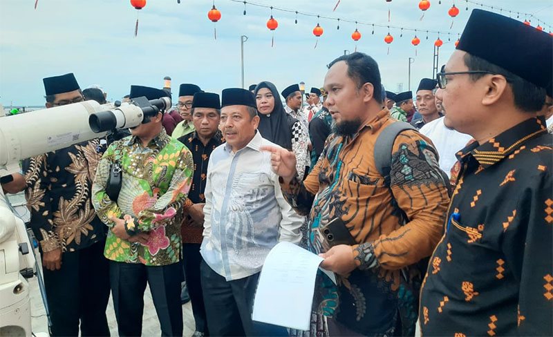 Tim Kemenag Riau usai memantau hilal di Rooftop Hotel Sonaview, Kota Dumai, Selasa (17/2/2026).