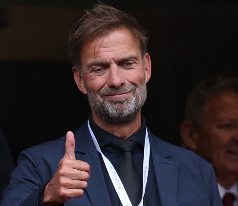 Mantan pelatih Liverpool Jurgen Klopp diklaim agennya telah didekati Manchester United dan Chelsea.