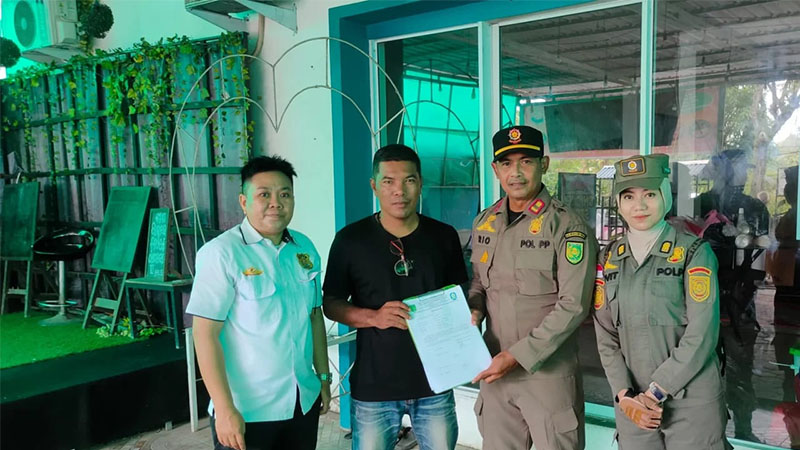 Pemkab Inhil melalui Satpol PP memberikan imbauan kepada seluruh pelaku usaha, Rabu (18/2/2026).