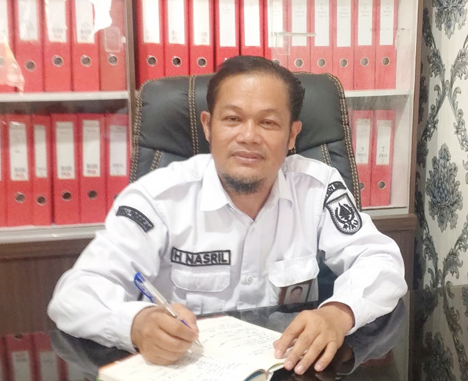 H Nasril MPd
