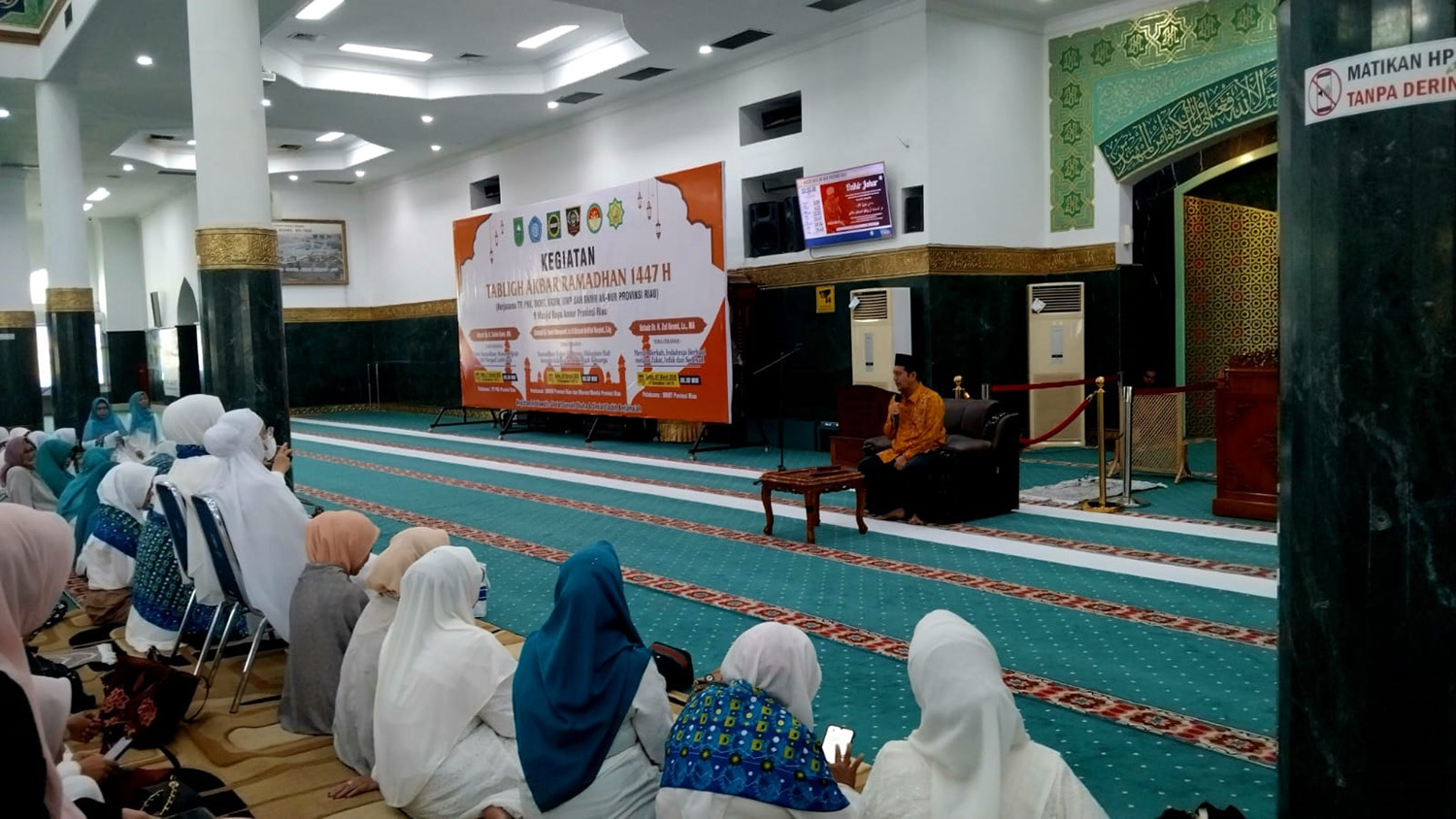  Suasana Tablig Akbar Ramadan di Masjid Raya An-Nur, Pekanbaru, Sabtu (21/2/2026).