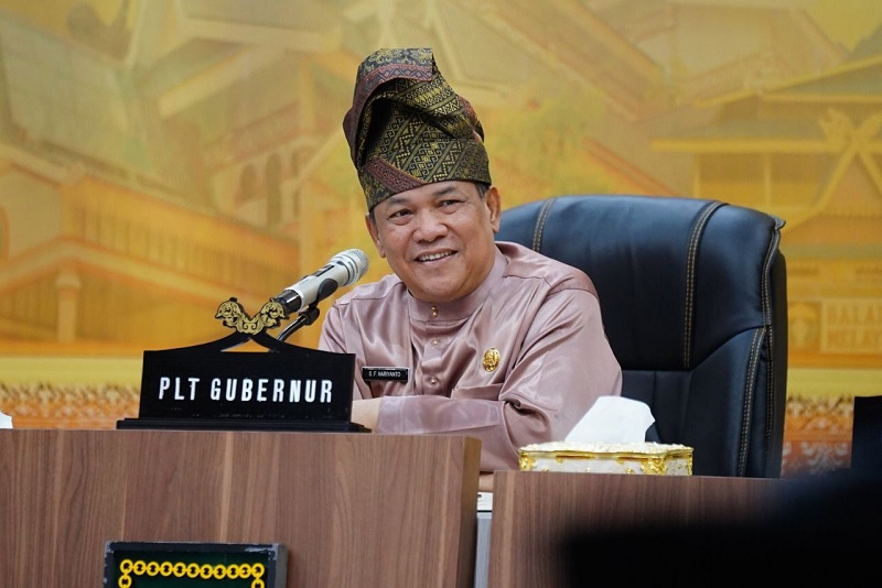 Plt Gubernur Riau SF Hariyanto 