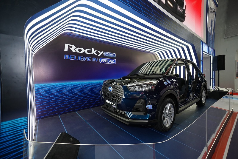 Teknologi Exhibit Daihatsu Rocky e-Smart Hybrid yang Ditampilkan di Booth Daihatsu IIMS 2026.