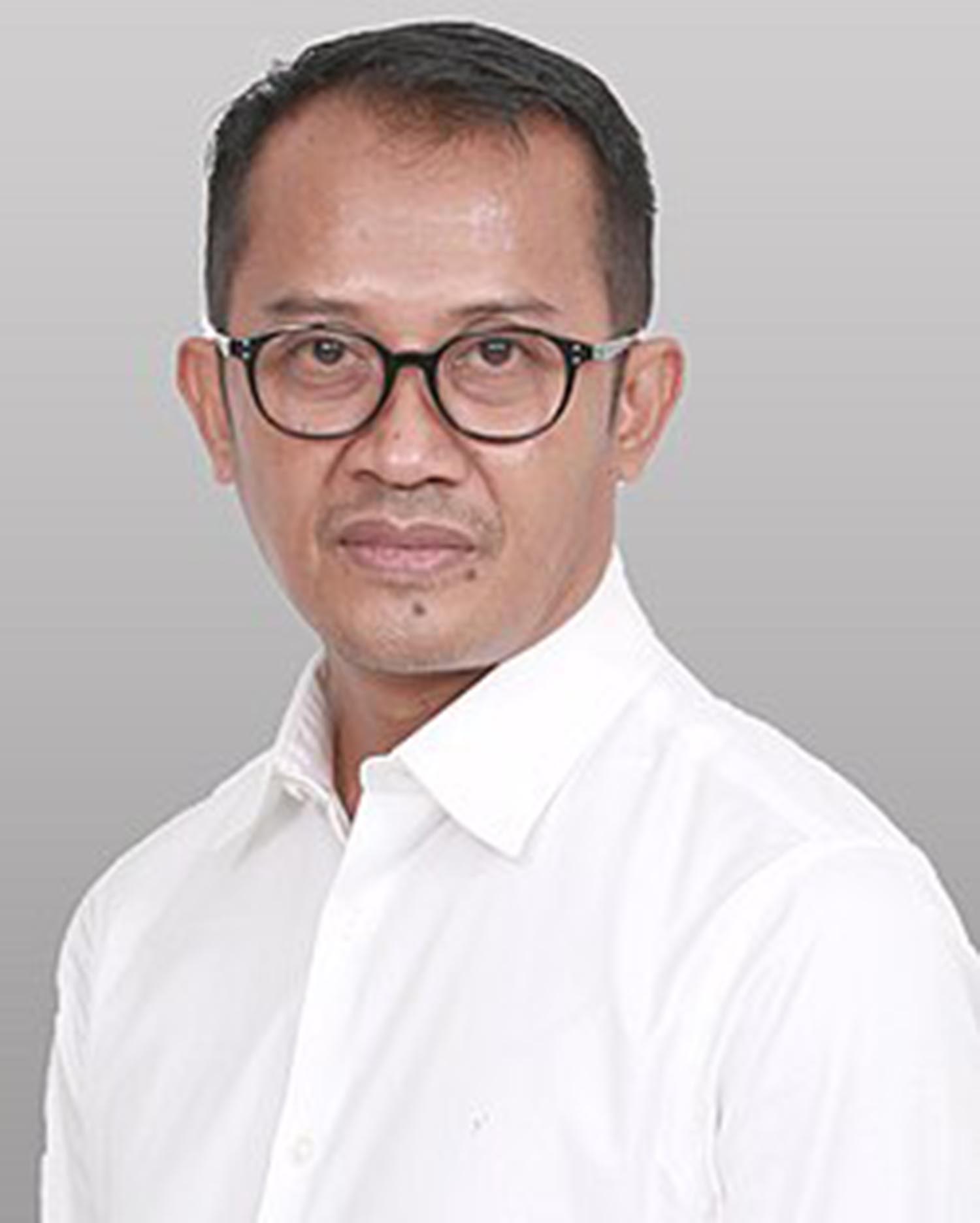 AHMAD ROFIQ