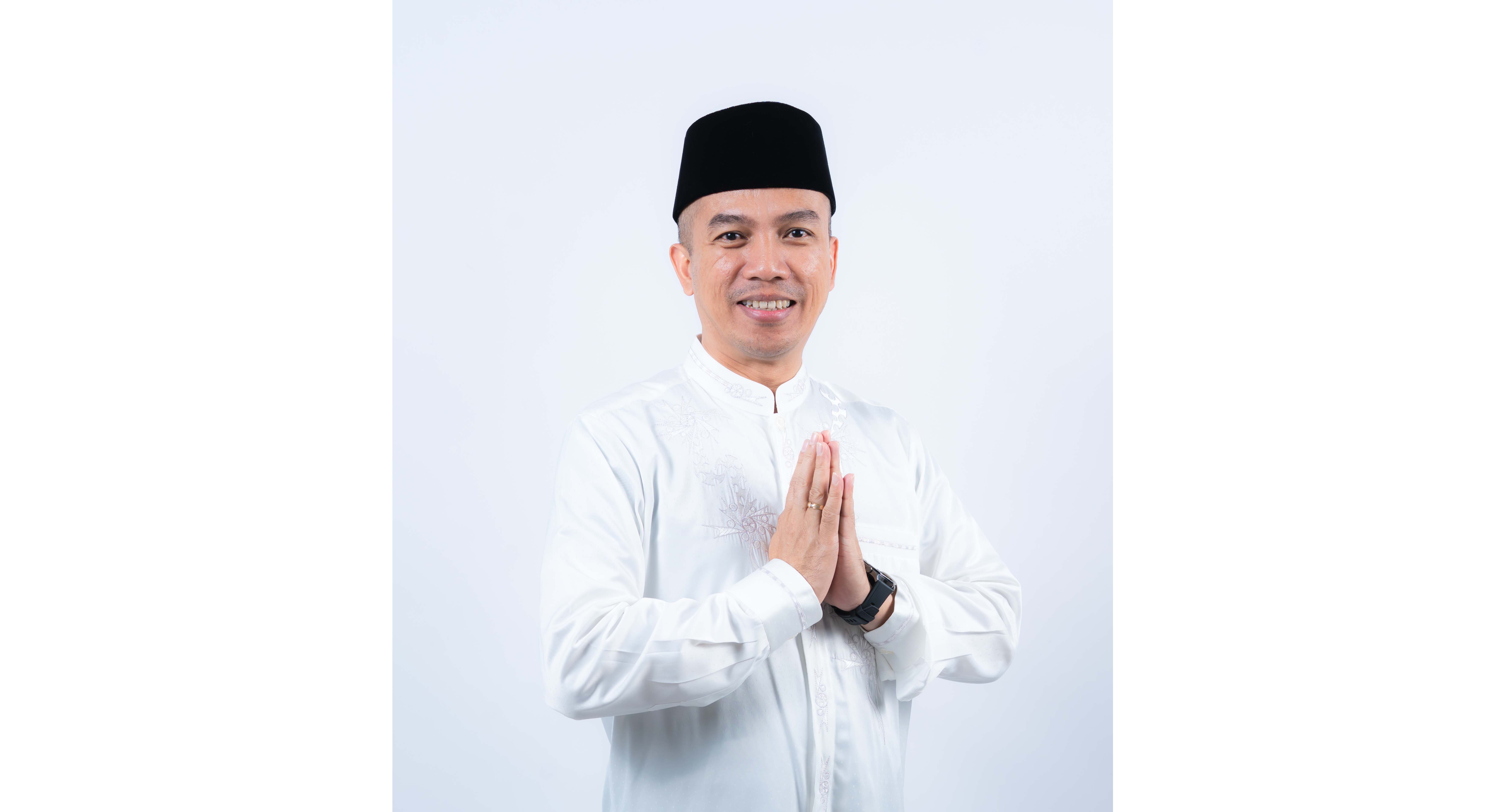 Rektor Universitas Islam Riau,  Admiral  