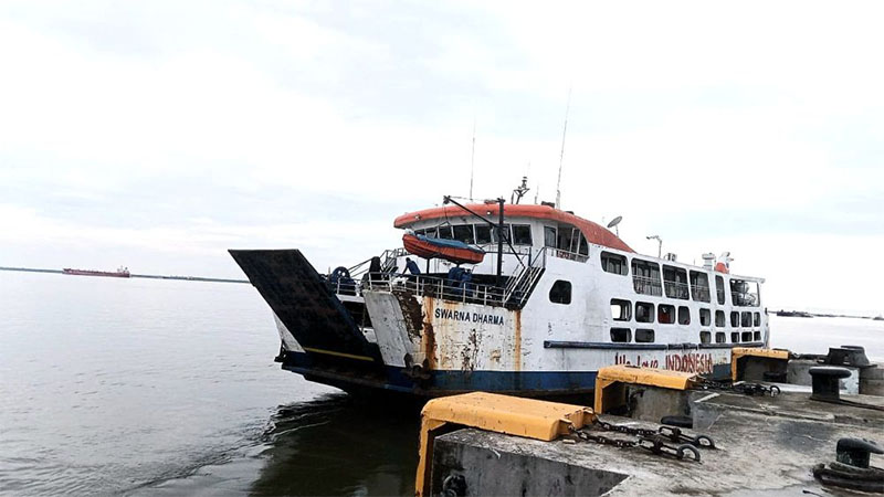 Kapal Roro Dumai-Pulau Rupat.
