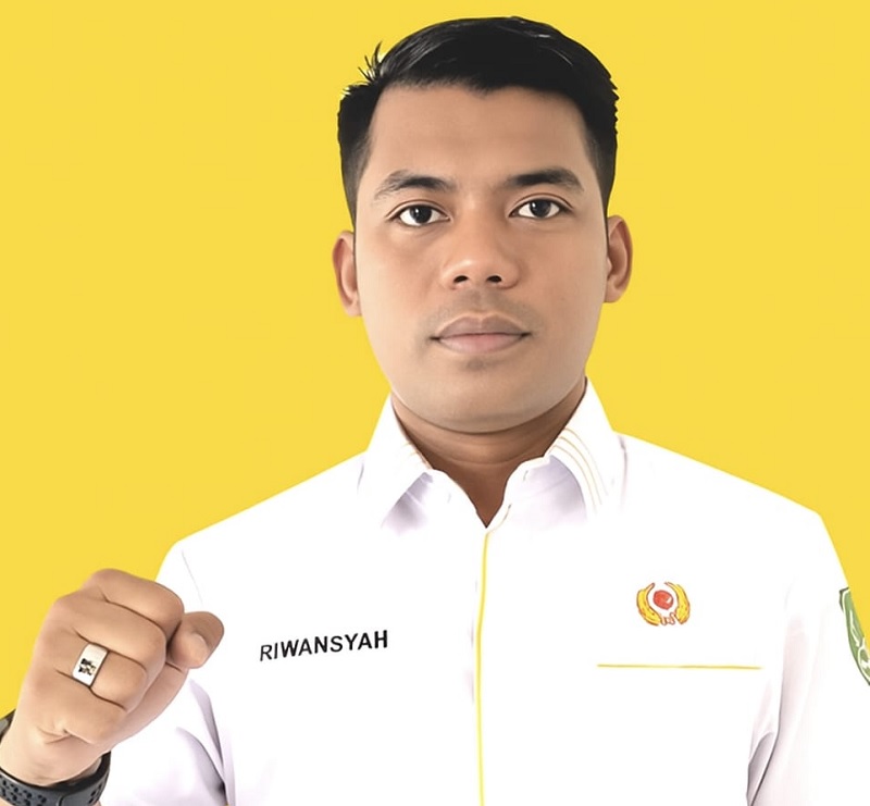 Ketua Umum KONI Rohil Riwansyah.
