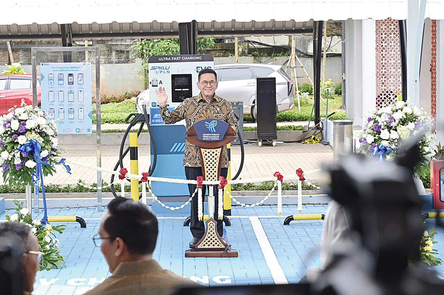 Menteri Perdagangan RI Budi Santoso menyampaikan sambutan sebelum meresmikan SPKLU Kementerian Perdagangan RI di Jakarta, Kamis (5/3/2026). 