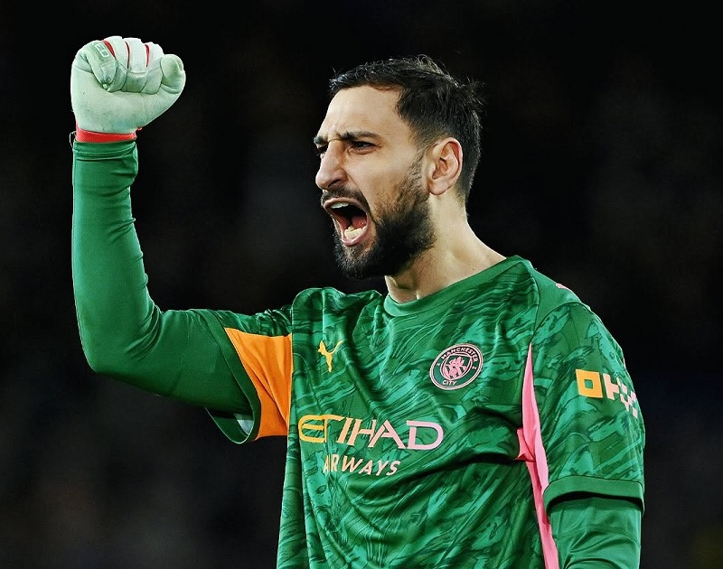 Kiper Manchester City Gianluigi Donnarumma senang Real Madrid tidak bisa menurunkan Kylian Mabppe pada leg 1 babak 16 besar UCL.
