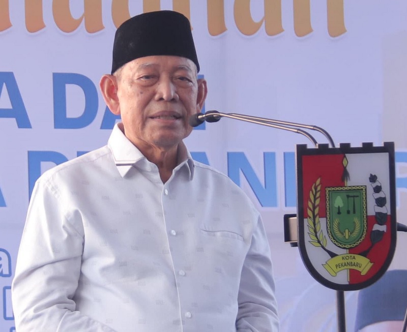 Mantan Gubernur Riau, Saleh Djasit mengapresiasi perhatian dan komitmen Wali Kota Pekanbaru Agung Nugroho.