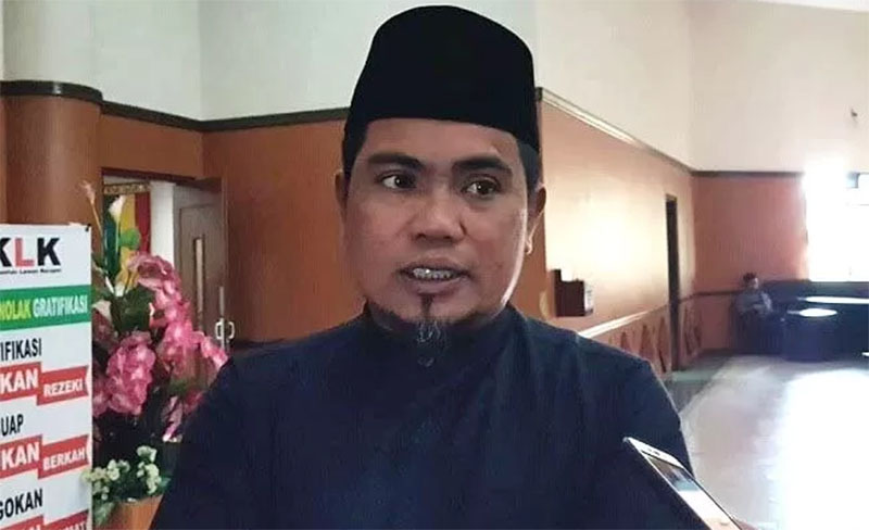 Bupati Pelalawan H Zukri 