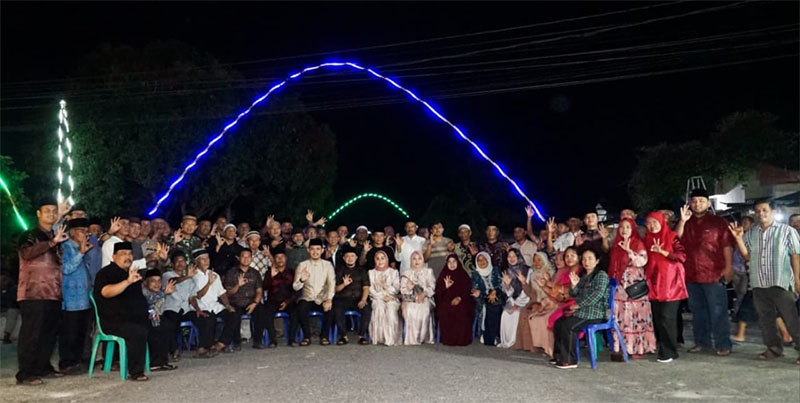 Guna menghidupkan malam ke-27 Ramadan 1447 Hijriah, pemuda RW01 Kelurahan Pematang Pudu, Kecaman Mandau menggelar festival lampu colok, Selasa (17/3/2026).