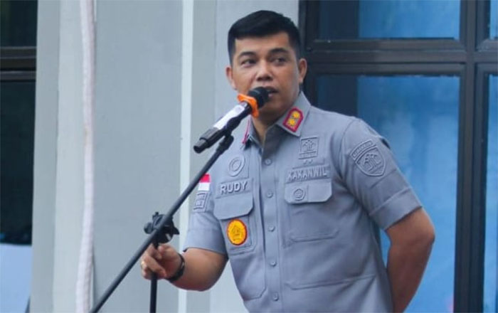 Kepala Kantor Wilayah Kementerian Hukum Riau Rudy Hendra Pakpahan