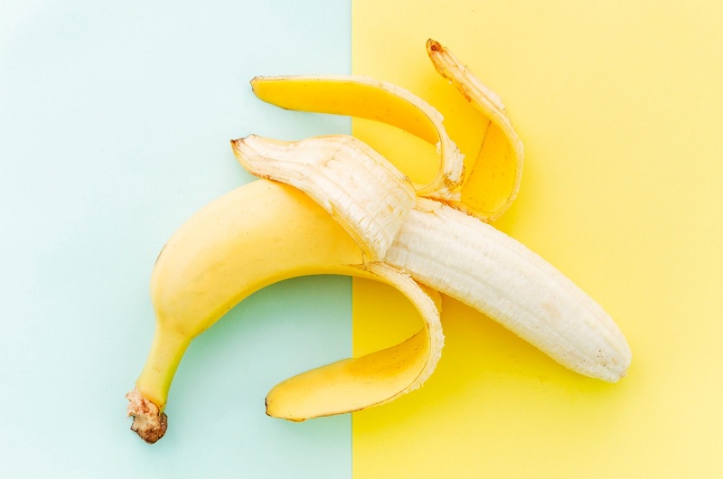 ilustrasi kulit pisang. 