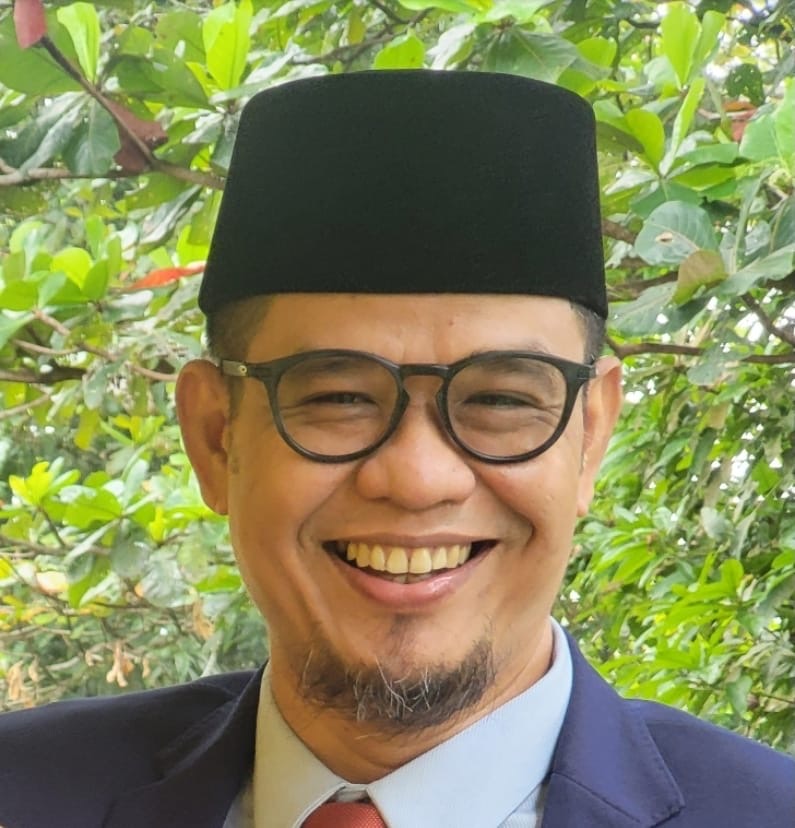 Zaky Helmi.