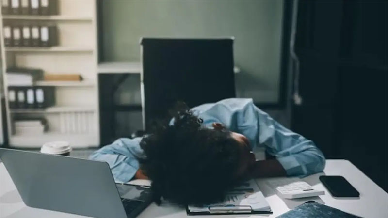 Ilustrasi post holiday blues  