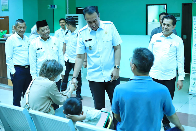 Muzamil ketika melakukan sidak di RSUD Kepulauan Meranti, Rabu (25/3/2026).