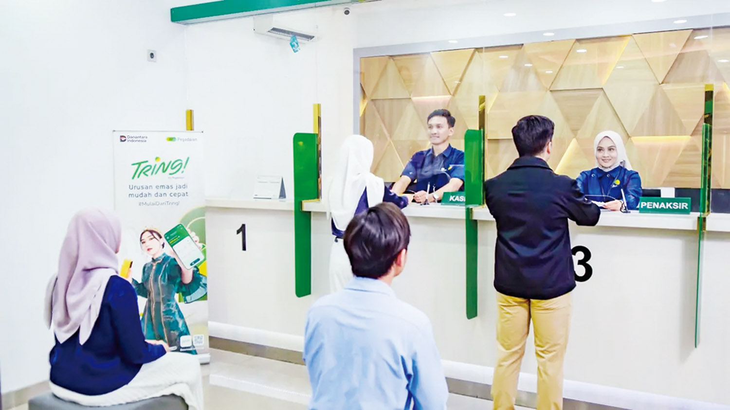 PT Pegadaian mencatat lonjakan signifikan dalam aktivitas transaksi emas selama periode Ramadan hingga Idulfitri 1447 H.