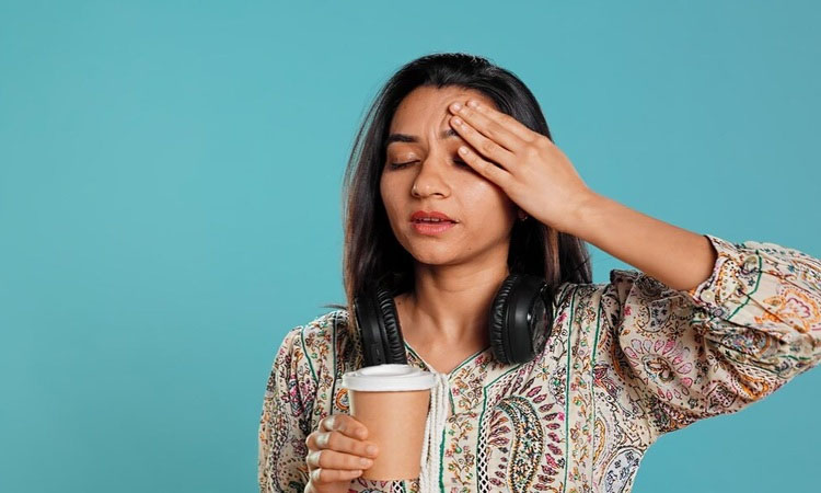 Ciri Psikologis Orang yang Merasa Cemas dan Gugup Saat Minum Kopi.   