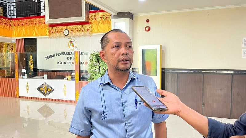 Wakil Ketua DPRD Kota Pekanbaru Tengku Azwendi Fajri 