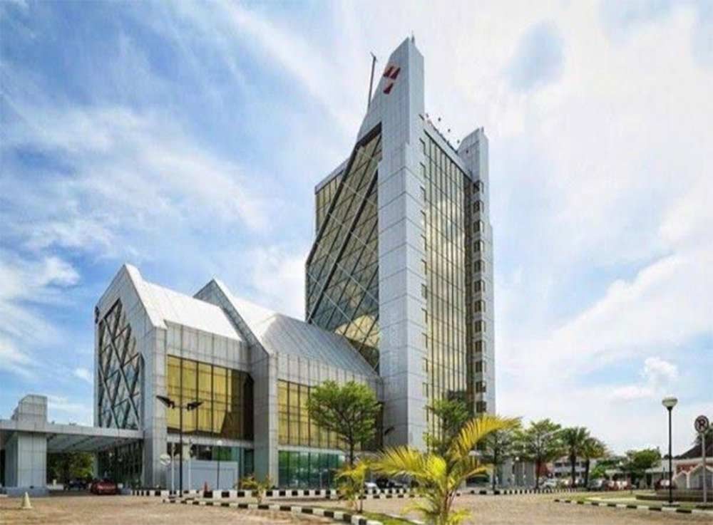 Menara Dang Merdu Bank Riau Kepri Syariah