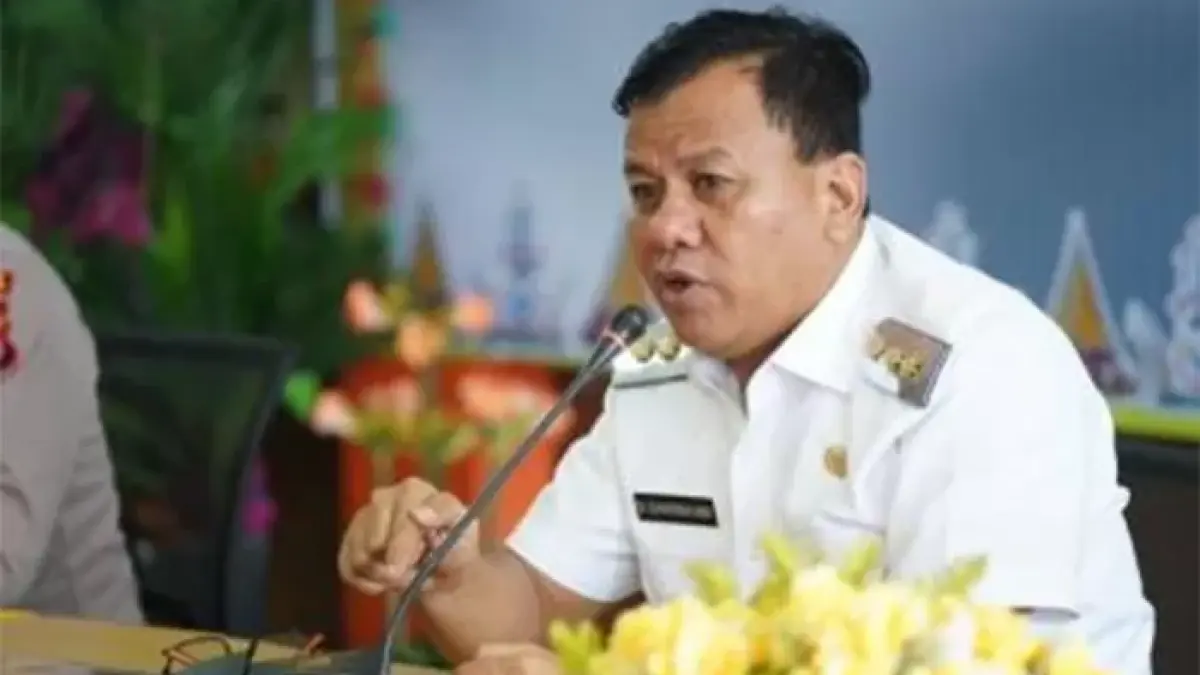 Bupati Kuansing Dr H Suhardiman Amby MM. (Dok Riaupos.co)