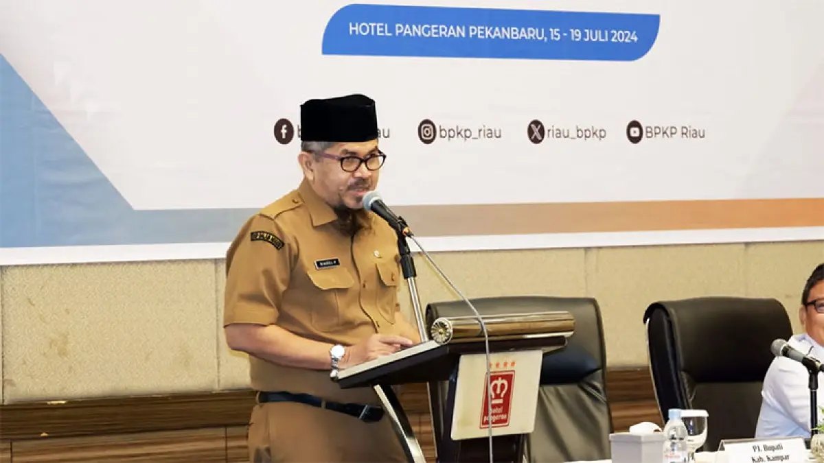 Kepala BKPSDM Kabupaten Kampar, Riadel Fitri. (DOK RIAUPOS.CO)