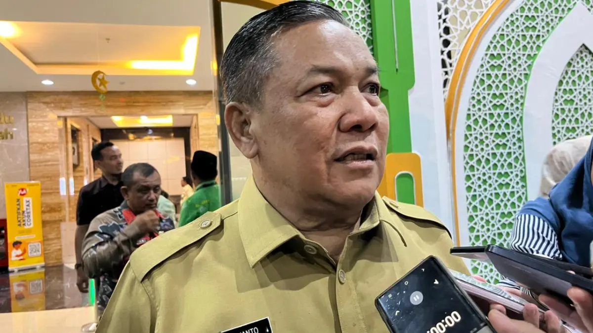 Plt Gubernur Riau SF Hariyanto