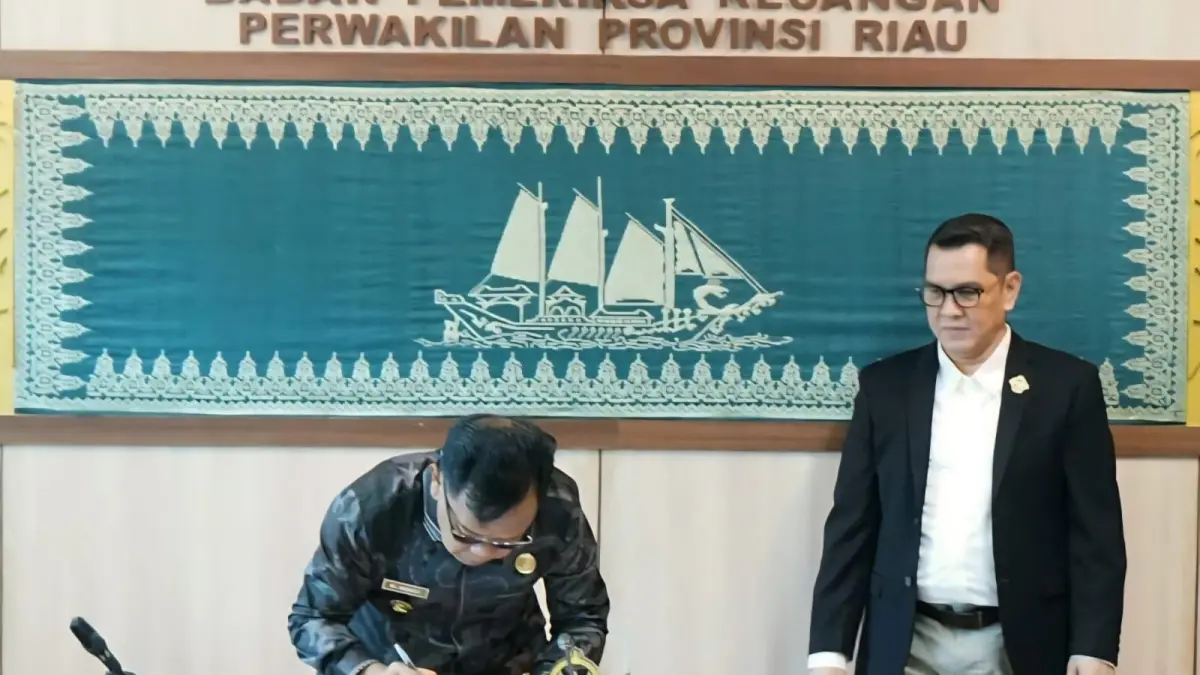 Rangkaian penyerahan Laporan Keuangan Pemerintah Daerah (LKPD) unaudited Tahun Anggaran 2025 kepada Badan Pemeriksa Keuangan (BPK) RI Perwakilan Riau, Selasa (31/3/2026).