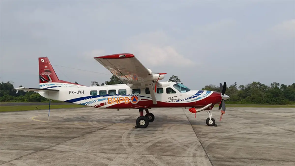 Pesawat untuk kegiatan OMC dari BNPB bersiap melakukan kegiatan modifikasi cuaca di Riau. Ft BNPB