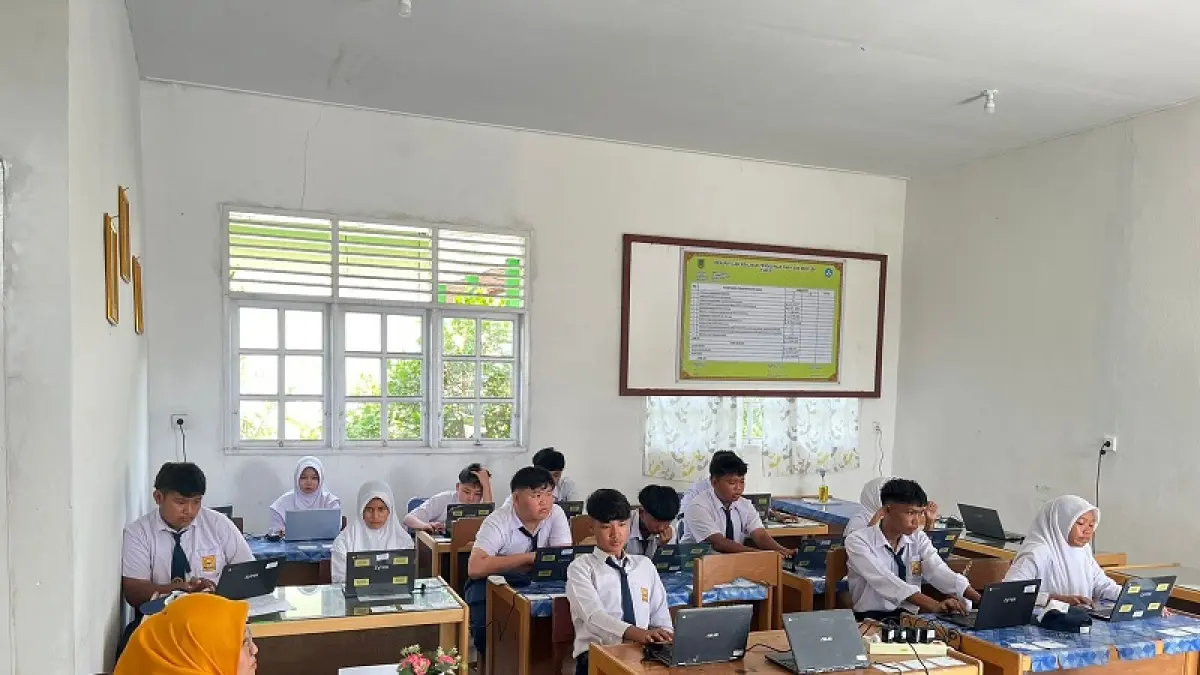 Pelaksanaan Tes Kemampuan Akademik (TKA) di salah satu SMP di Bagansiapiapi, Bangko.(Istimewa)