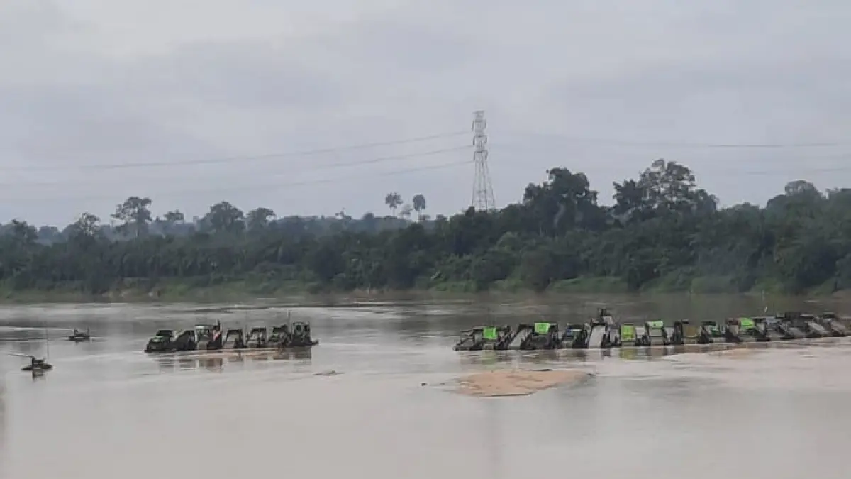Aktivitas PETI di Kecamatan Kelayang. Sejak Jumat (3/4/2026) hingga saat ini aktivitas PETI berhenti akibat debit air sungai naik dari sebelumnya.
Foto warga Kecamatan Kelayang
