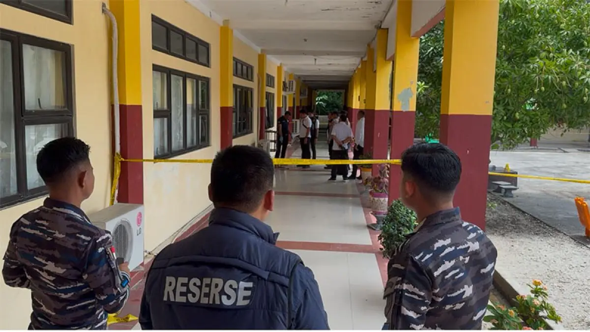 Situasi SMP Islamic Centre Siak setelah kejadian praktik keterampilan untuk pelajar III di halaman dalam sekolah, Rabu (8/4/2026). (ISTIMEWA)