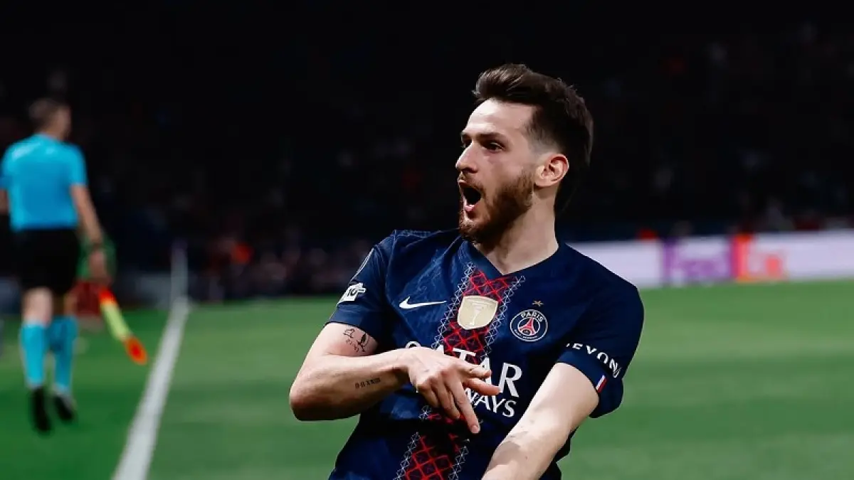 Winger asal Georgia Khvicha Kvaratskhelia merayakan gol kedua PSG saat mengalahkan Liverpool 2-0 pada leg pertama perempatfinal Liga Champions di Parc des Princes, Paris, Kamis (9/4/2026) dini hari WIB.(Instagram @psg)