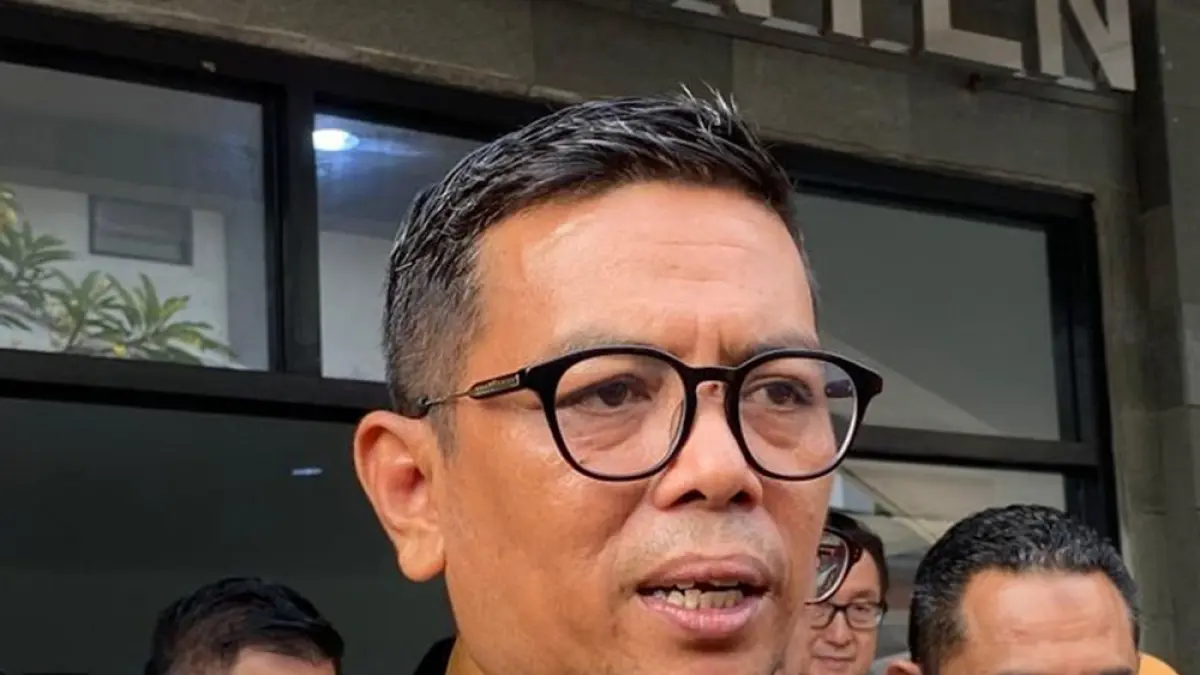 ANDRA SONI. (JPG)
