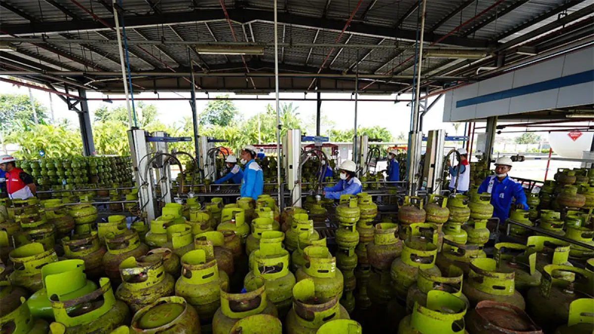 Penyaluran elpiji 3 Kg oleh Pertamina. (Istimewa)