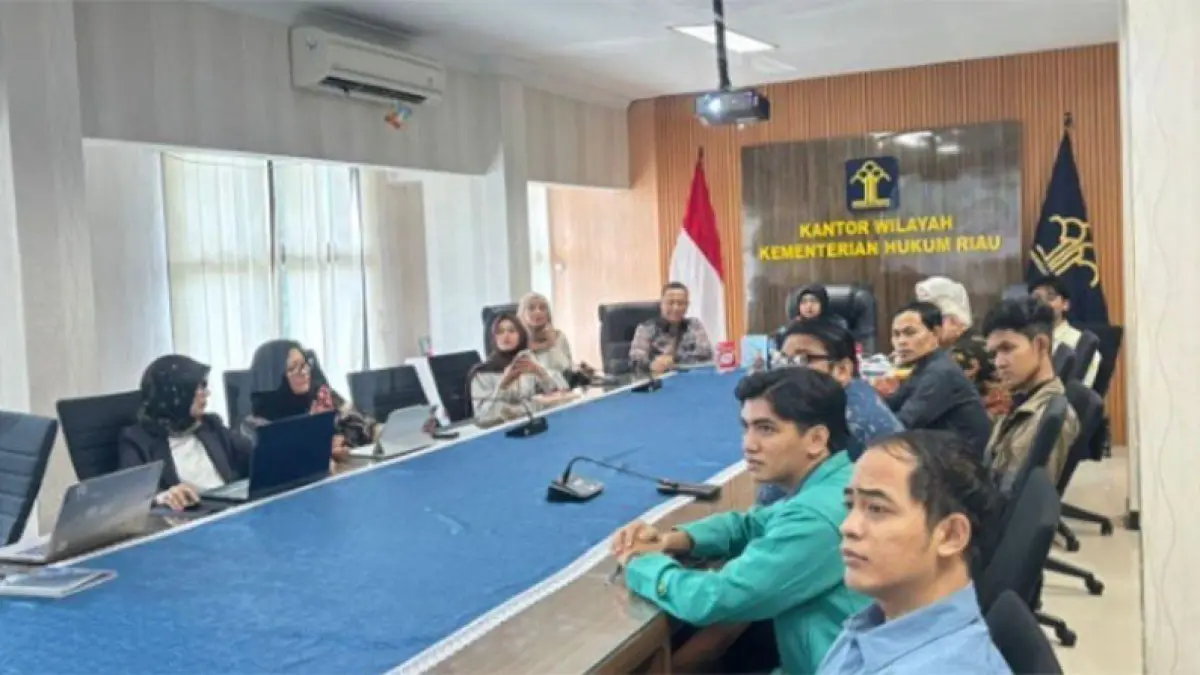 Tim Bidang Pelayanan Administrasi Hukum Umum Kemenkum Riau laksanakan rapat koordinasi, Kamis (9/4/2026). &nbsp;Humas Kanwil Kemenkum Riau