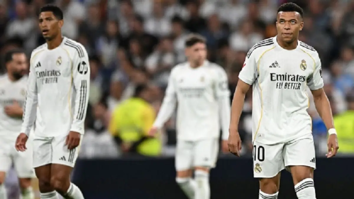 Kylian Mbappe dan Real Madrid gagal mengalahkan Girona pada pekan ke-41 LalIga Spanyol setelah ditahan imbang 1-1di kandang sendiri, Santiago Bernabeu, Sabtu (11/4/2026) dini hari WIB.(Denis Doyle/Getty Images)

&nbsp;