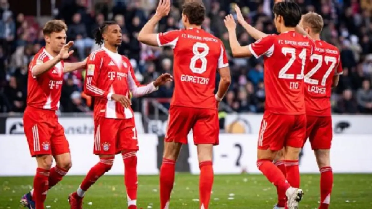 Leon Goretzka mencetak gol ke-102 Bayern Munchen yang memecahkan rekor Bundesliga musim ini. (S. Mellar/FC Bayern via Getty Images)